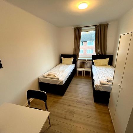 3-Zimmer Monteurwohnung Mit Balkon Neumünster Eksteriør bilde